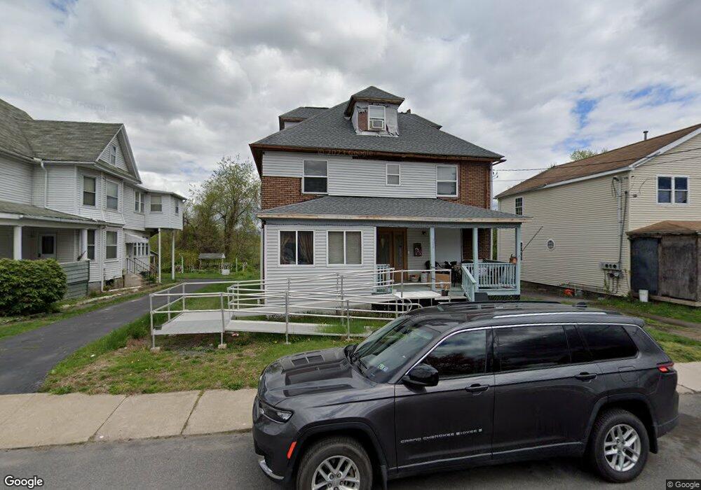 304 Church St, Taylor, PA 18517 - photo 1