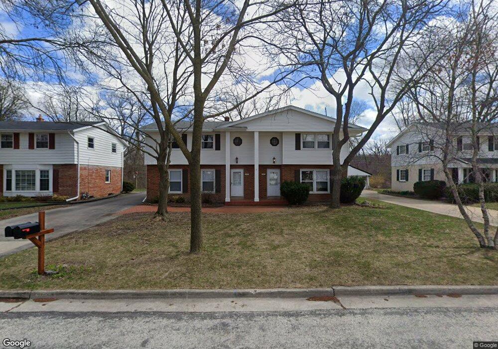 11827 W Diane Dr, Milwaukee, WI 53226 - photo 1