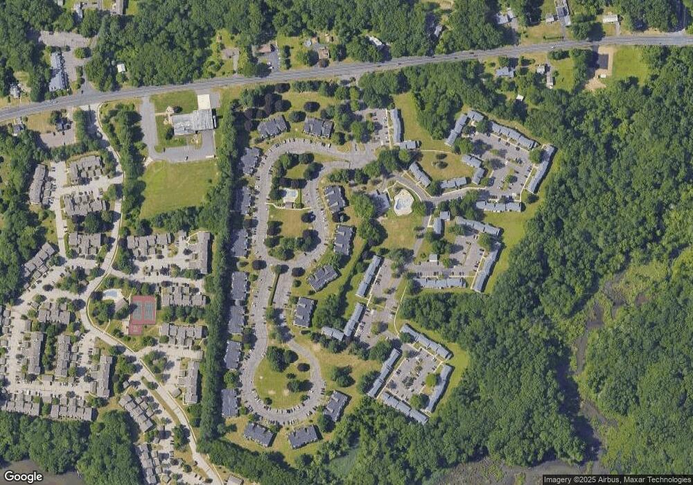 1506 Twin Circle Dr, South Windsor, CT 06074 - photo 1