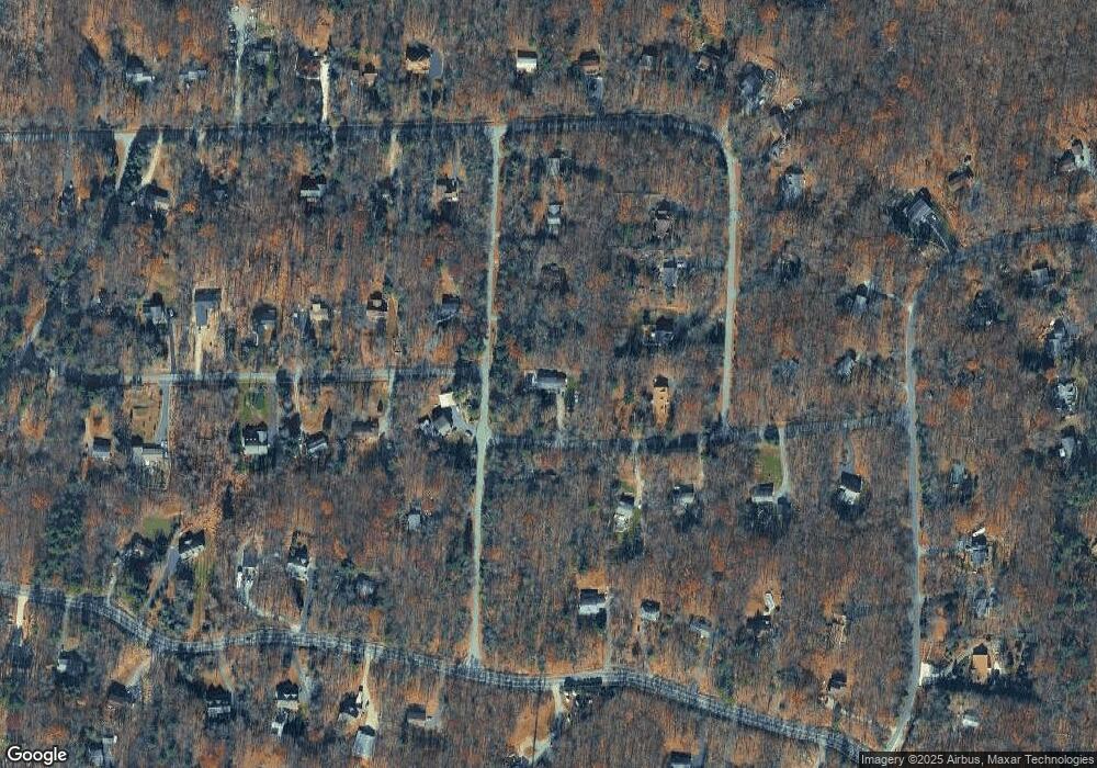 123 Palmetto Ln, Milford, PA 18337 - photo 1