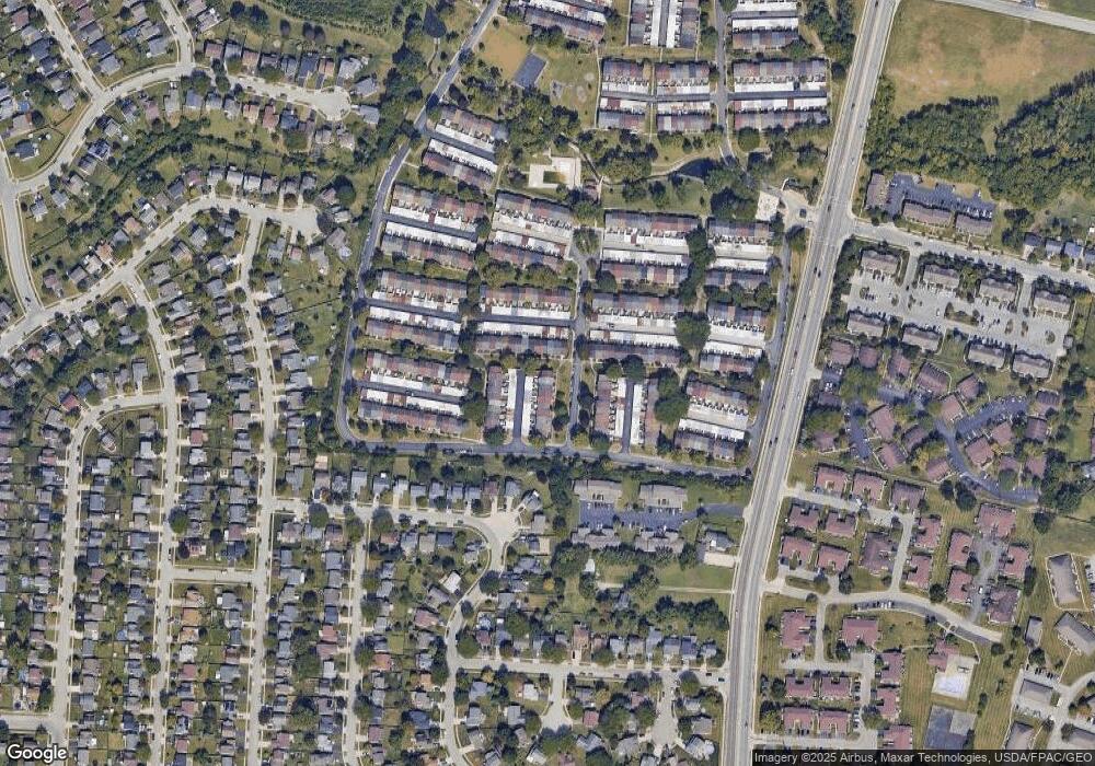 5574 Brackenridge Ave unit Q09, Columbus, OH 43228 - photo 1