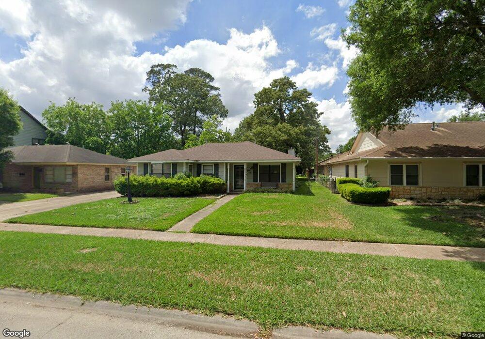 1518 Hewitt Dr, Houston, TX 77018 - photo 1