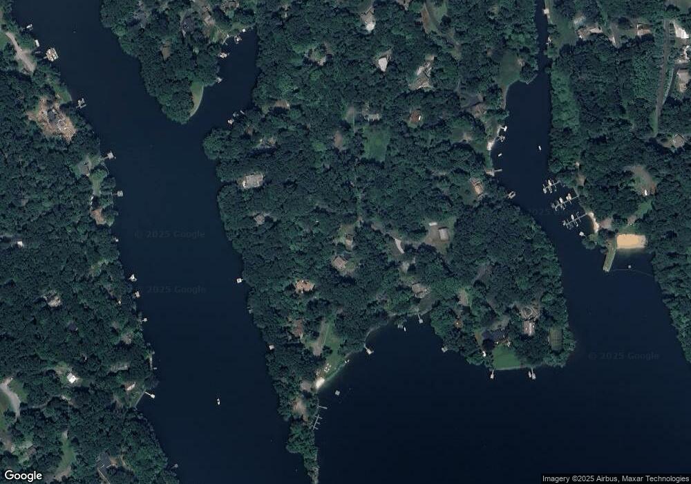 34 Holiday Point Rd, Sherman, CT 06784 - photo 1