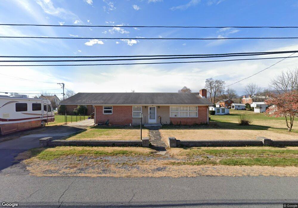 139 S Elm St, Moorefield, WV 26836 - photo 1