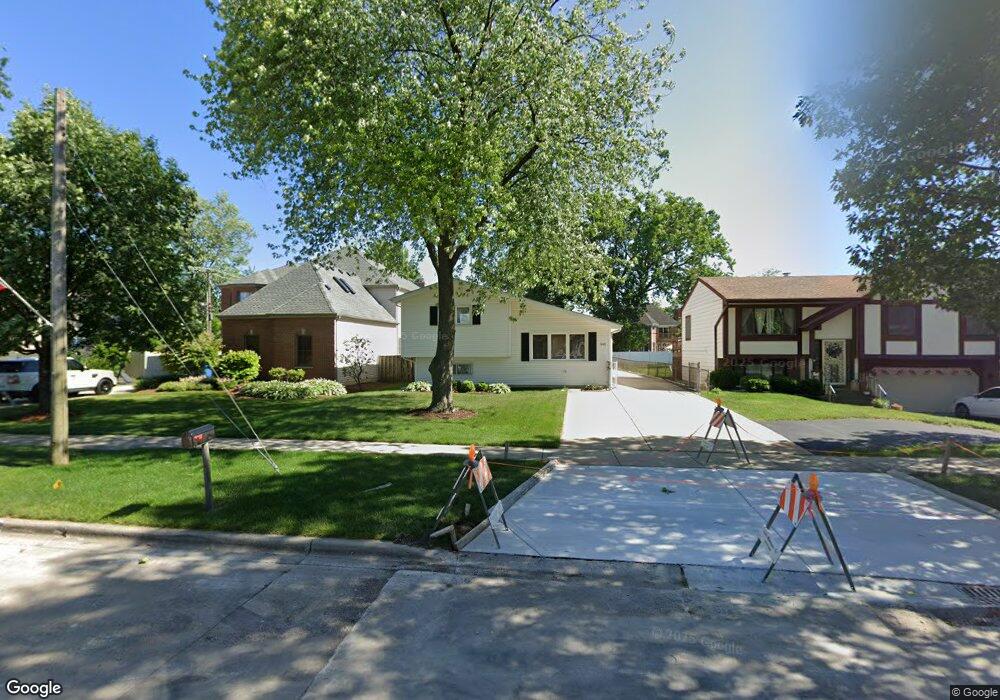 542 W Belden Ave, Elmhurst, IL 60126 - photo 1