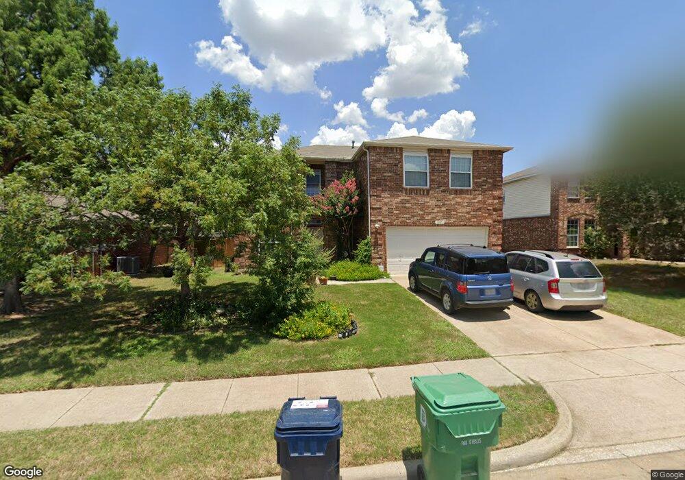 1605 White Dove Ln, Denton, TX 76210 - photo 1