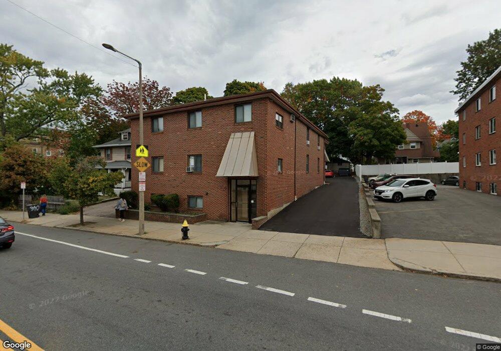 344 Market St unit 3, Brighton, MA 02135 - photo 1