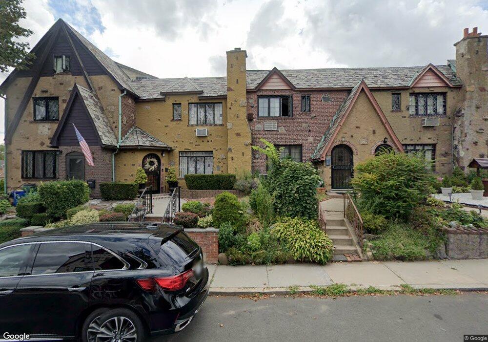 4566 193rd St, Flushing, NY 11358 - photo 1