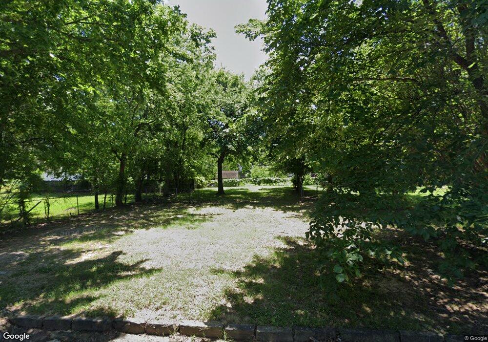 403 W Grand Ave, Eufaula, OK 74432 - photo 1