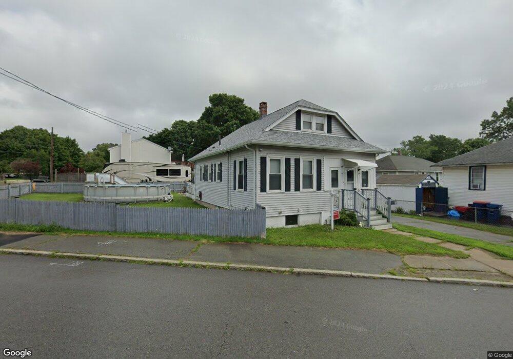 427 Main St, Fairhaven, MA 02719 - photo 1