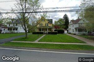 112 State St, Nicholson, PA 18446