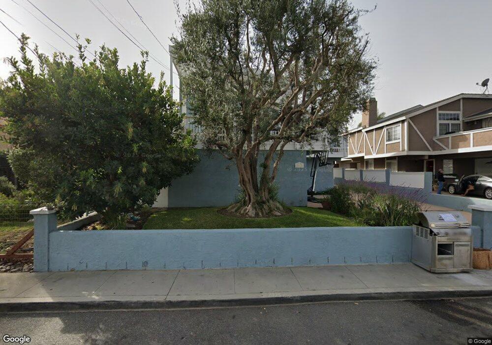 2112 Rockefeller Ln unit 1, Redondo Beach, CA 90278 - photo 1