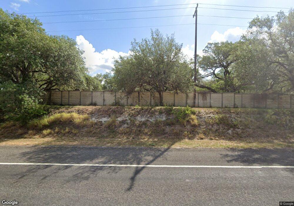1601 N Washington St, Beeville, TX 78102 - photo 1