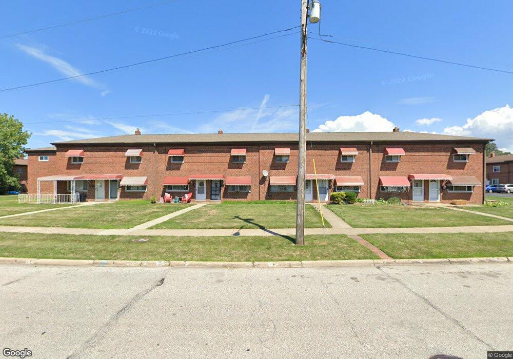 1593 Ridgewick Dr, Wickliffe, OH 44092 - photo 1