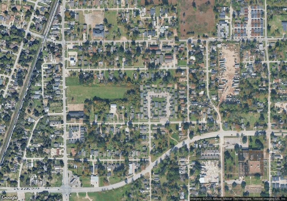 7913 Glass Cir, Houston, TX 77016 - photo 1