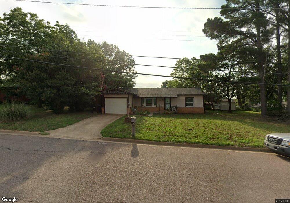 304 Jennie Ln, Denison, TX 75020 - photo 1