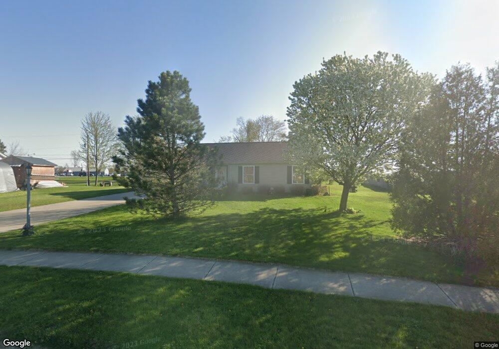 824 Wheatfield Ct, Churubusco, IN 46723 - photo 1