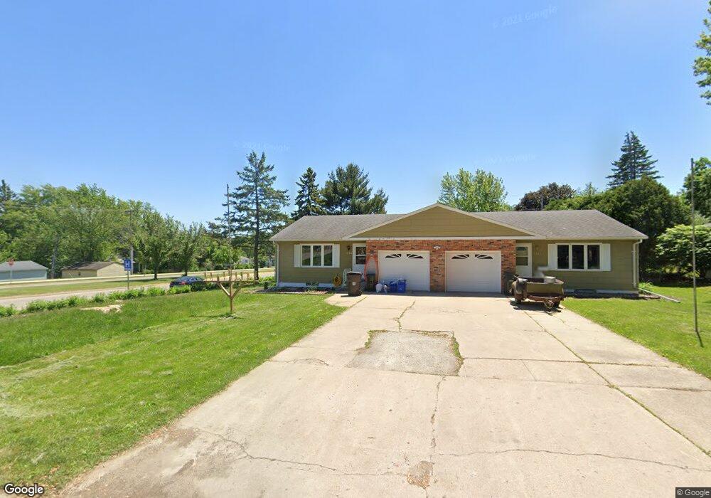 1704 W 3rd St unit 1706, Cedar Falls, IA 50613 - photo 1