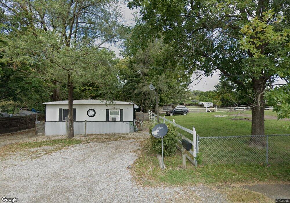 8707 Fairway Blvd, Collinsville, IL 62234 - photo 1