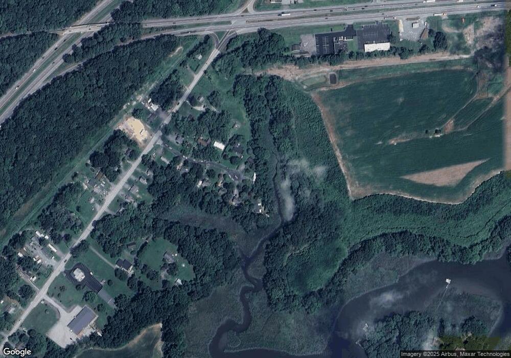 121 Taylor Dr, Queenstown, MD 21658 - photo 1