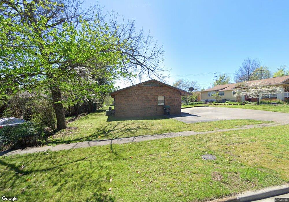 417 W Keetoowah St, Tahlequah, OK 74464 - photo 1