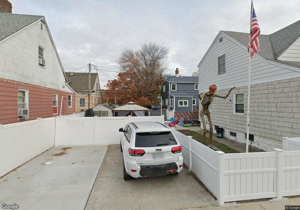 106 Dictum Ct, Brooklyn, NY 11229 - photo 1