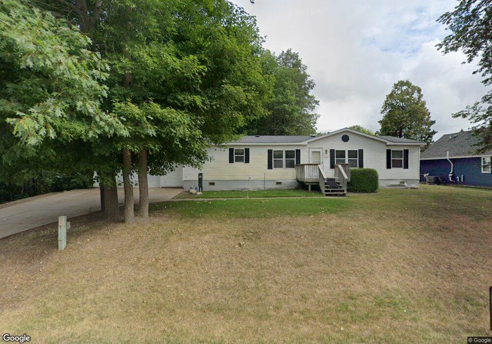 1020 E Superior St, Isle, MN 56342 - photo 1