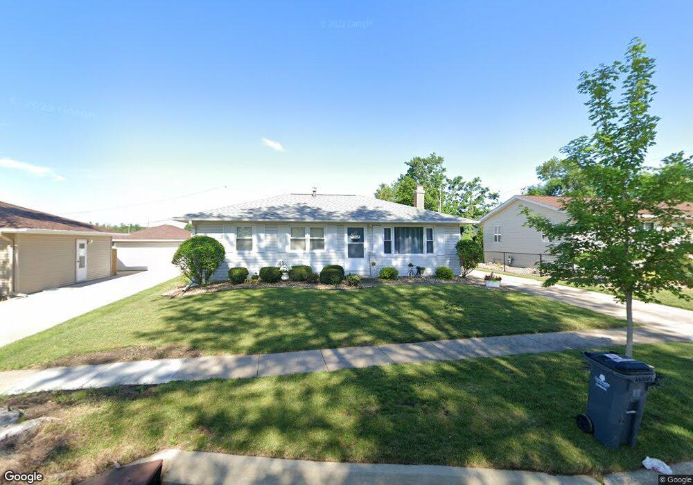 924 29th St NW, Cedar Rapids, IA 52405 - photo 1