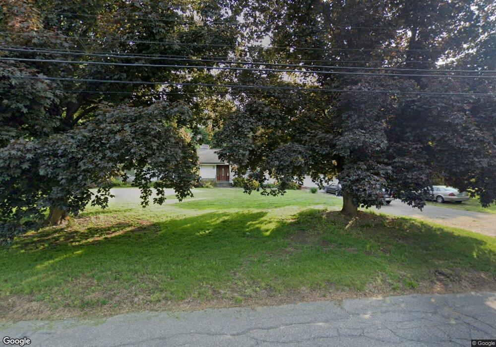 57 Oakridge Rd, Trumbull, CT 06611 - photo 1