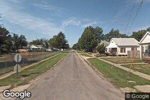 301 E Sycamore St, Thayer, IL 62689