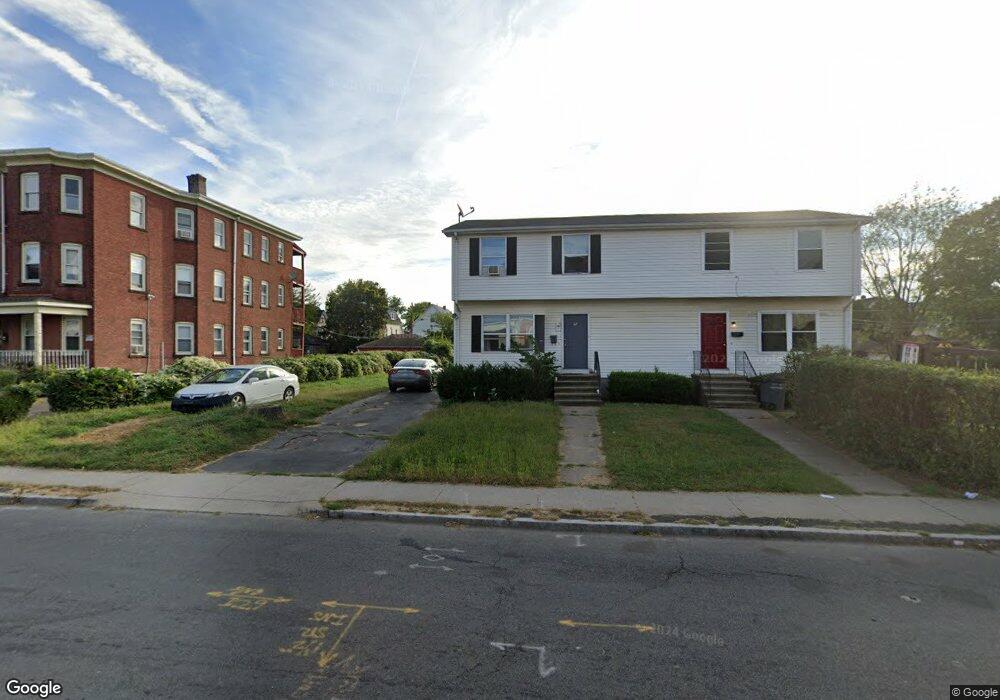 62 1/2 Sisson Ave, Hartford, CT 06106 - photo 1