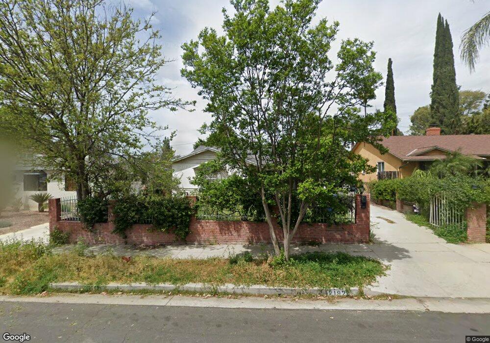 21921 Ybarra Rd, Woodland Hills, CA 91364 - photo 1