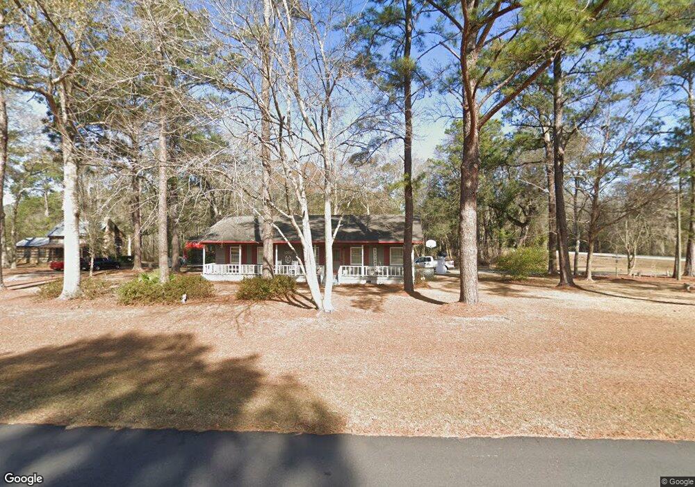571 Doe Run Cir, Thomasville, GA 31757 - photo 1