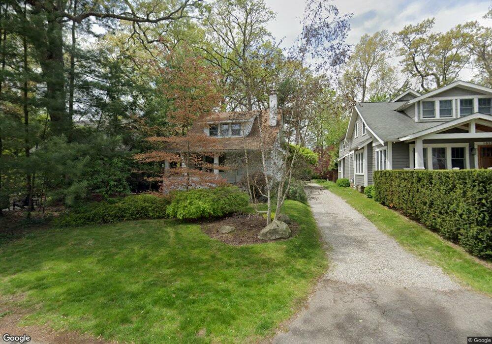 1638 Maplewood St, Sylvan Lake, MI 48320 - photo 1