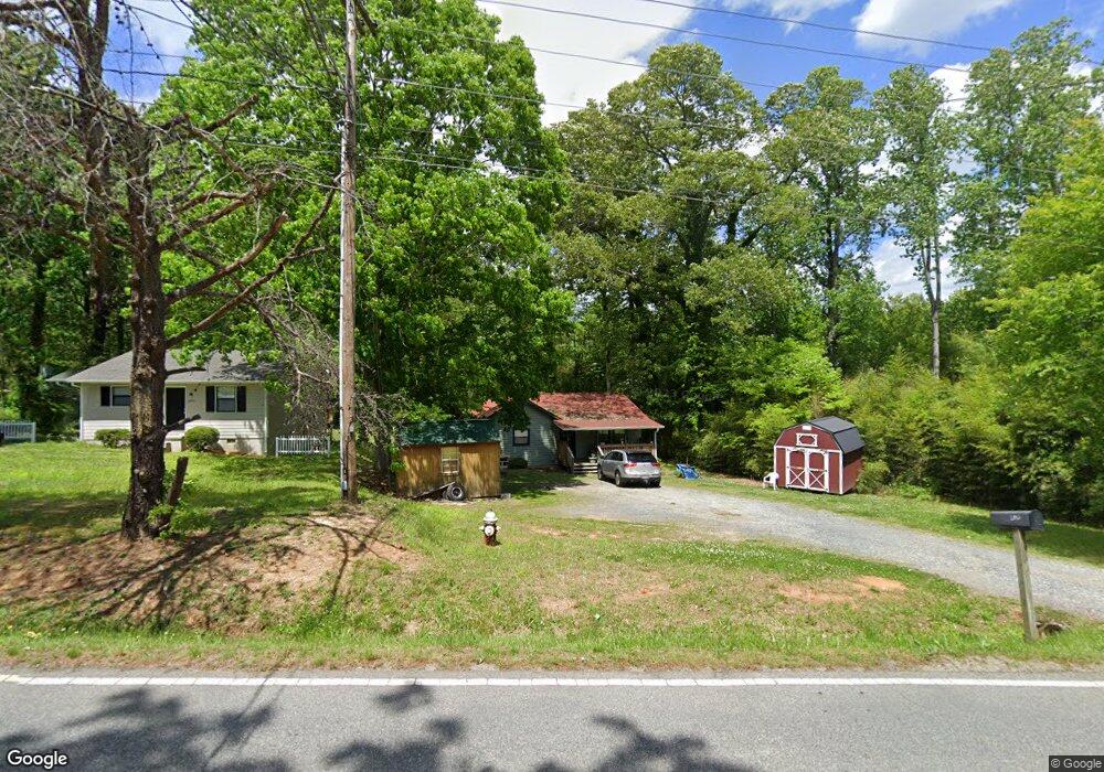 2913 Triangle Lake Rd, High Point, NC 27260 - photo 1