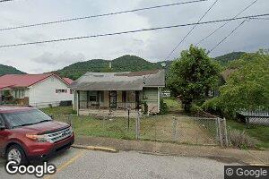 128 5th Ave, Glasgow, WV 25086