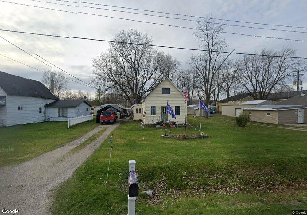 2815 32nd St, Port Huron, MI 48060 - photo 1