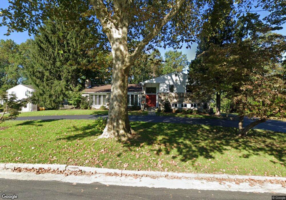 1214 Sandringham Rd, Bala Cynwyd, PA 19004 - photo 1