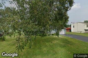 117 Royalton Dr, Minoa, NY 13116