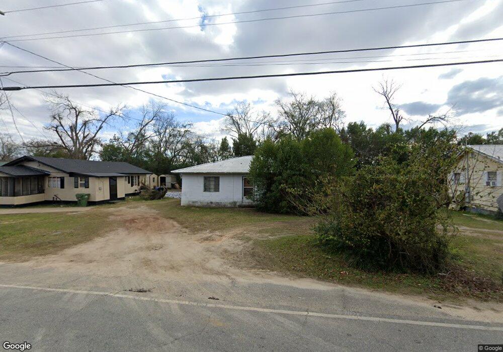 413 E Martin Luther King jr Dr, Donalsonville, GA 39845 - photo 1