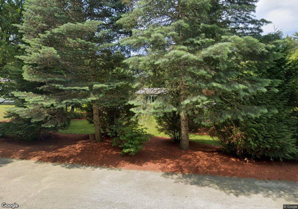 4 Chiswick Rd, Hudson, NH 03051 - photo 1