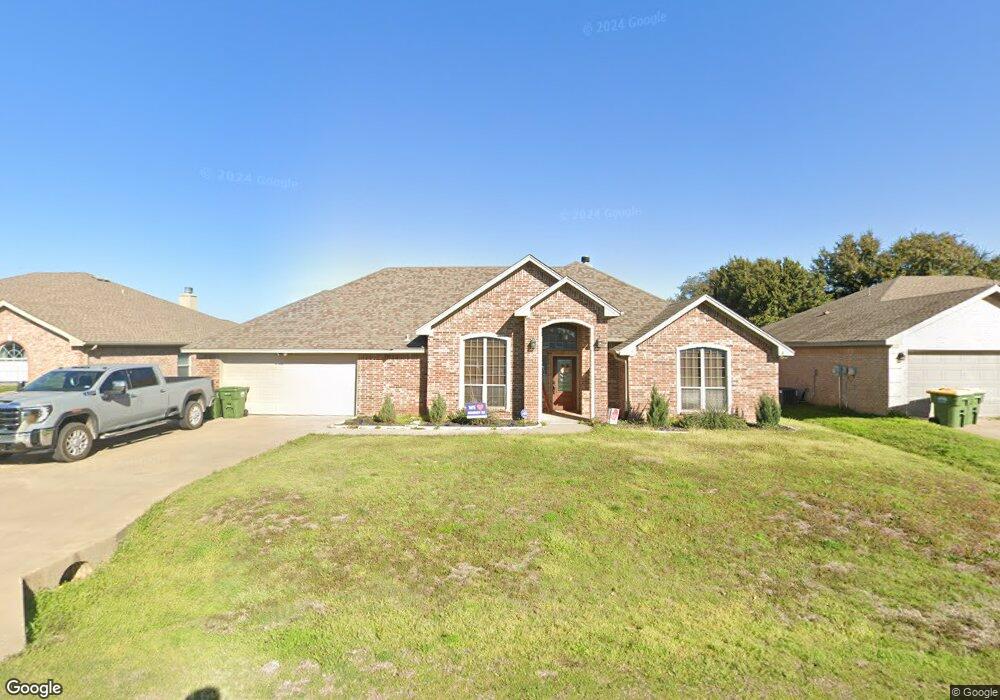 3016 Stroll Dr, Granbury, TX 76049 - photo 1