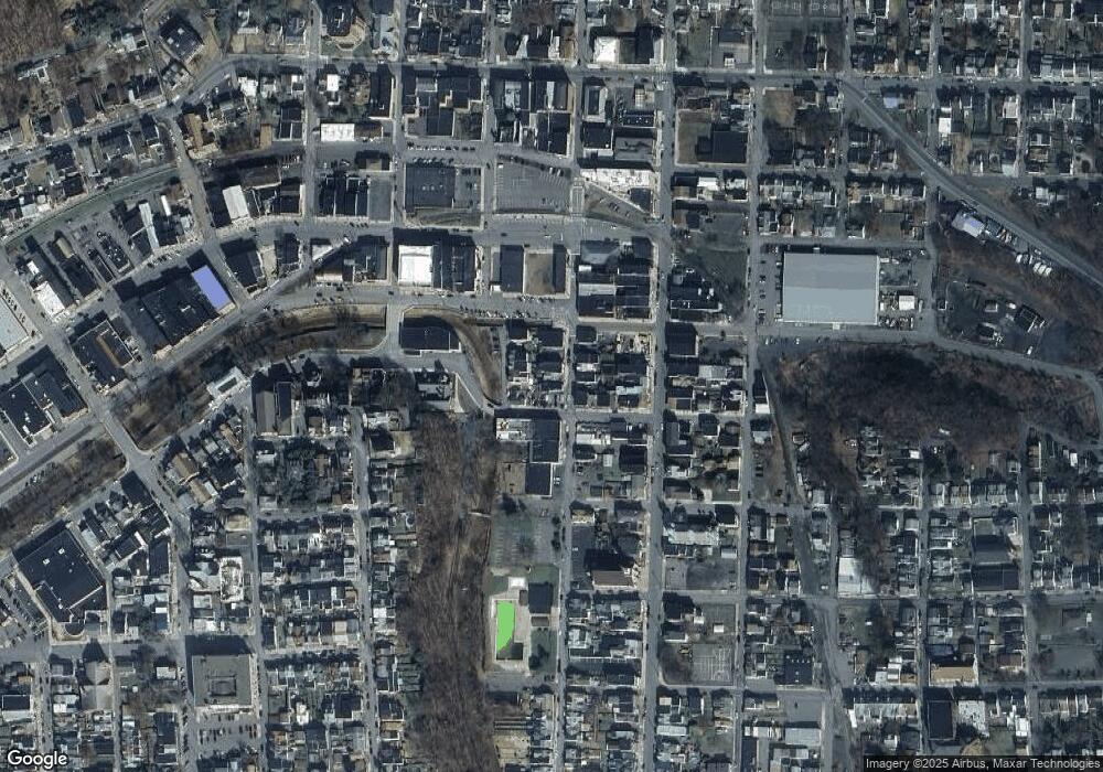 406 N Rock St, Shamokin, PA 17872 - photo 1