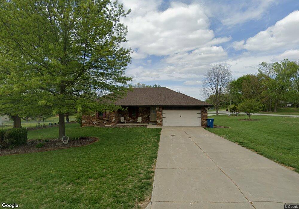 1321 W Paradise Dr, Nixa, MO 65714 - photo 1
