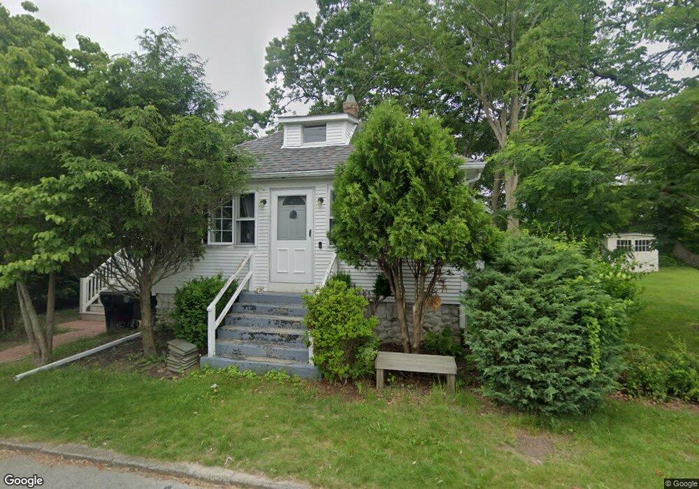 13 Summit Ave, North Dartmouth, MA 02747 - photo 1