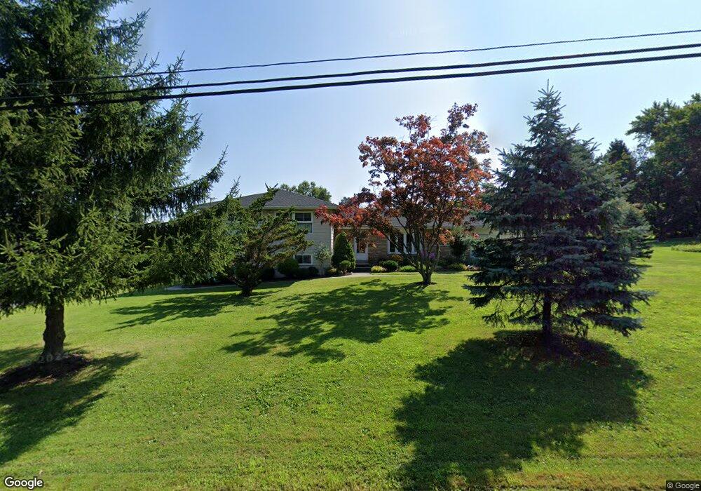 43 Pickwick Dr, Doylestown, PA 18901 - photo 1