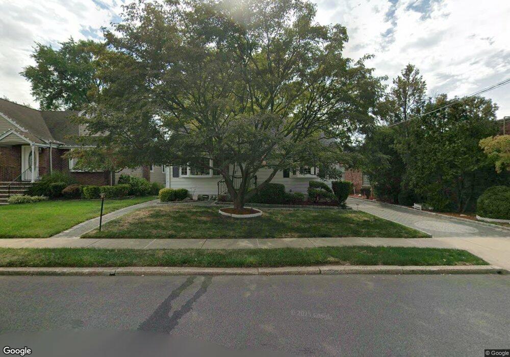 208 Longworth Ave, Hasbrouck Heights, NJ 07604 - photo 1