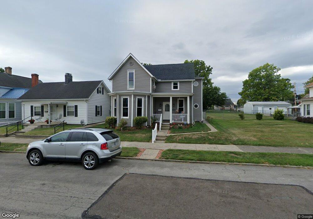 335 E Union St, Circleville, OH 43113 - photo 1