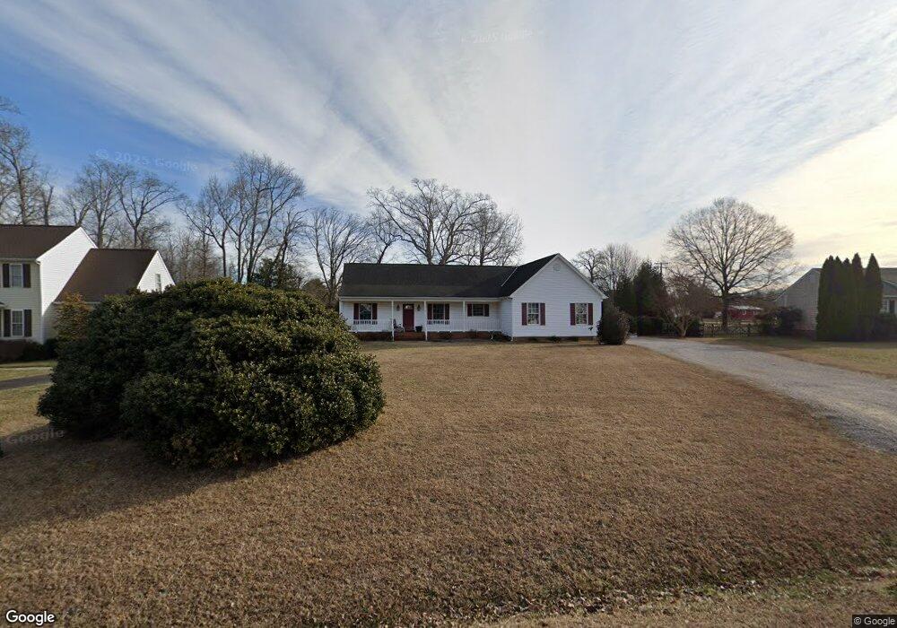 8115 Sweet Dixie Ln, Quinton, VA 23141 - photo 1