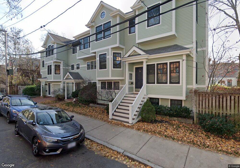 61 Kinnaird St unit 1    61, Cambridge, MA 02139 - photo 1